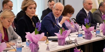 Коммуникационную сессию «Актуальные вопросы денежно-кредитной политики Банка России» провели Отделение ЦБ по Калужской области и Торгово-промышленная палата Калужской области.